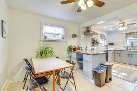 Dining Area | Dishware & Flatware Provided | Main Floor
