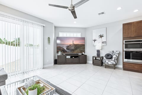 Spacious Living Area w/ Open layout & Smart TV.