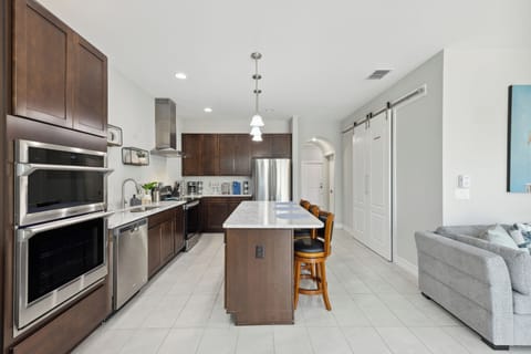Spacious, modern, and fully equipped. Cook, entertain, and enjoy!