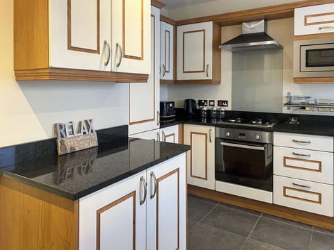 Kitchen | Marina Escape, Swansea