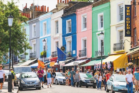 Notting Hill (10 minutes)