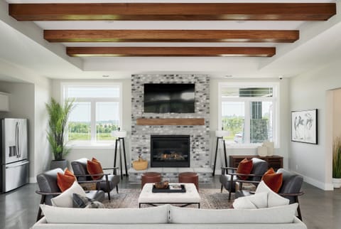 Community clubhouse lobby (1)