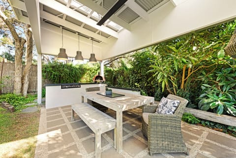 Outdoor Room (1)