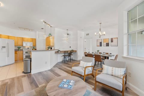 Open Layout Concept #Disney #Parks #kingdom #springs #poolhouse #Vacation #Rental #waterpark #davenport #Kissimmee #Orlando #universal #citywalk #legoland #shortstay #longstay