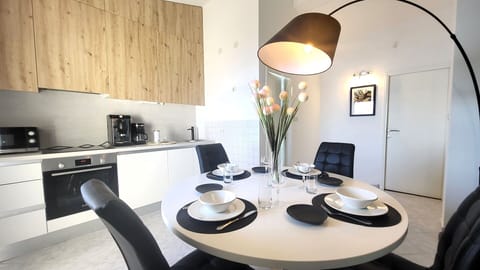 Autumn, Kitchen, Spring, Summer