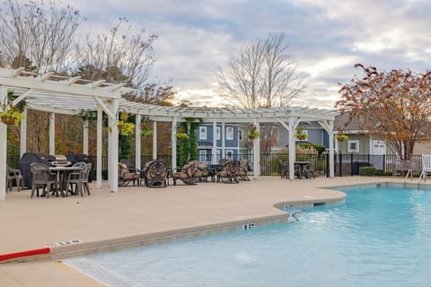 A year-round, zero-entry pool with a great lounge area to relax or play.