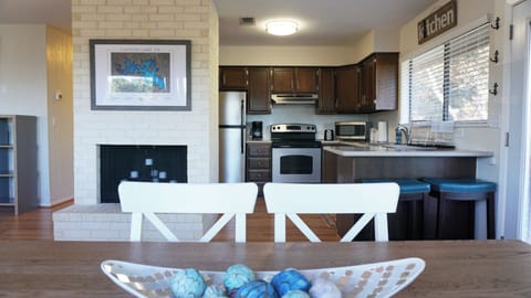 Fully stocked kitchen will satisfy all your cooking needs.