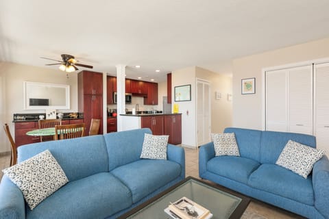 Very comfortable unit, perfect for a tropical getaway