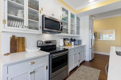 1065a44f 9c59 44ba aaae 49398c8fe099