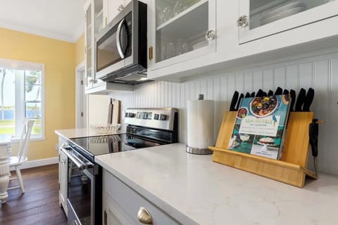 Ef8943c6 0ccc 445e a3b2 e5016e0fed6a