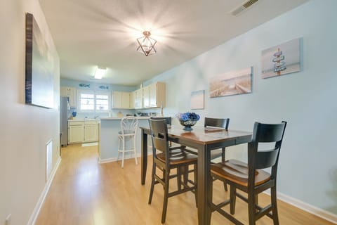 Dining Area | 1st Floor