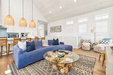 Living Room, 2nd Floor