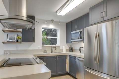 Kitchen | Cooking Basics | 1st Floor