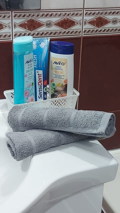 Bathroom amenities