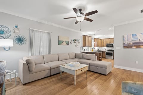 Living Area - Enjoy your down time in the open living area which offers plenty of comfortable seating for every member of your group.