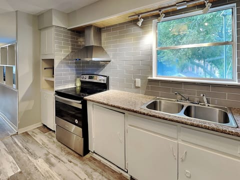 Main Building - Ground Level, Full Size Kitchen