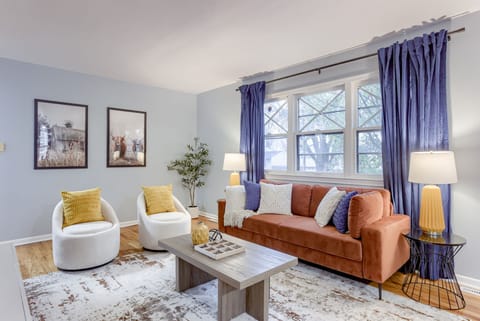 Cozy living room with eclectic furniture
