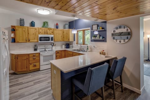 Fully equipped kitchen