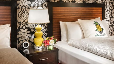 In-room amenities