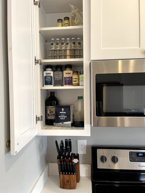 Cooking essentials like oils, spices and high-quality knives are provided