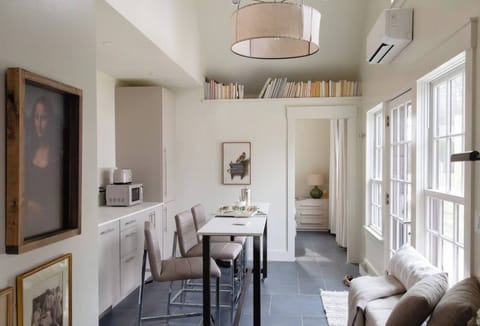 4869bf78 dcd8 4f65 a6e9 53e4c1ac0fd8