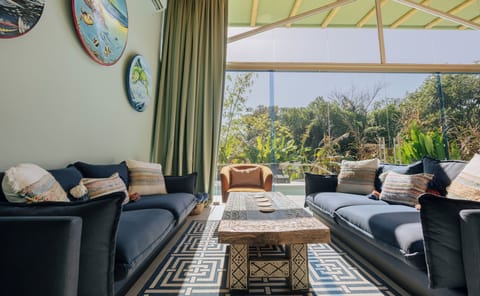 Living Area (1)