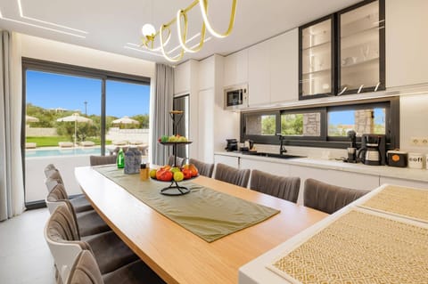 Villa Elaiodendro image