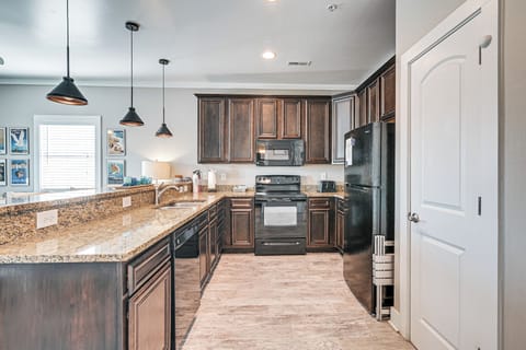 Kitchen | Dishwasher | 1st Floor