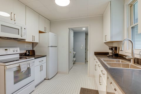 Kitchen | 2-Story Home | Central Heat