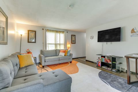 Buffalo Vacation Rental | 3BR | 1.5BA | 1,100 Sq Ft | Stairs Required