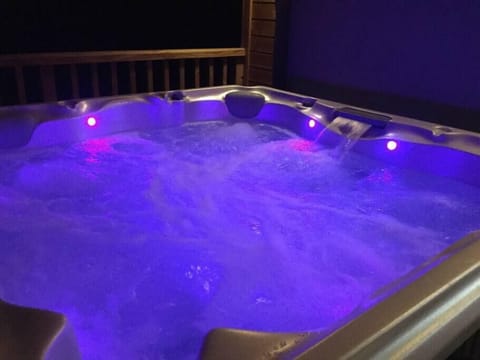 77b1a562 4af0 4166 86f3 cde4b673ebe1