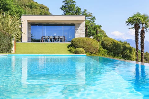 Villa Falcone - Magognino (Stresa), Lake Maggiore - NORTHITALY VILLAS vacation 