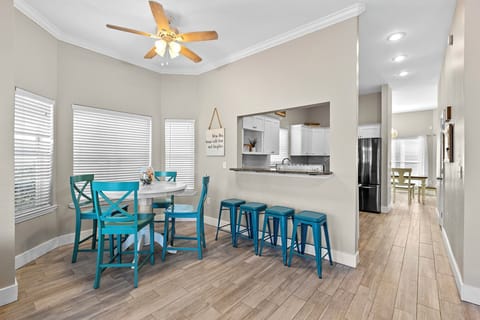 Coastal Fantasea Dining Room ALt