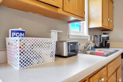 Three bedrooms and two bathrooms. All appliances and high speed WIFI ready to work for you! Includes washer dryer and everything you need to be at home away from home..