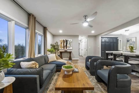 309 2nd Street 5