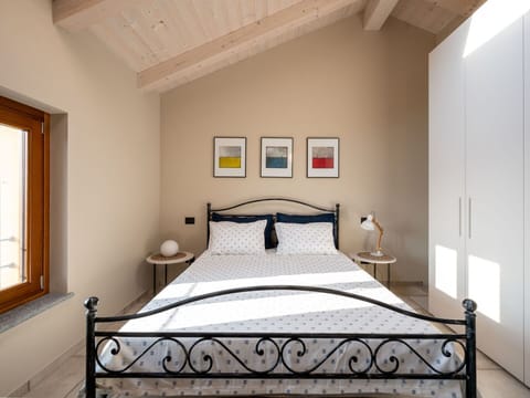Furniture, Building, Window, Comfort, Wood, Bed Frame, Interior Design, Pillow, Floor, Flooring
