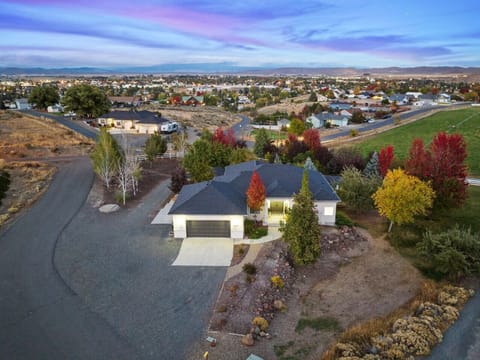 Book your stay now in this gorgeous estate near the golf course.