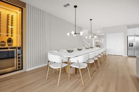 16024 Sandy Cliffs Drive (6).jpg