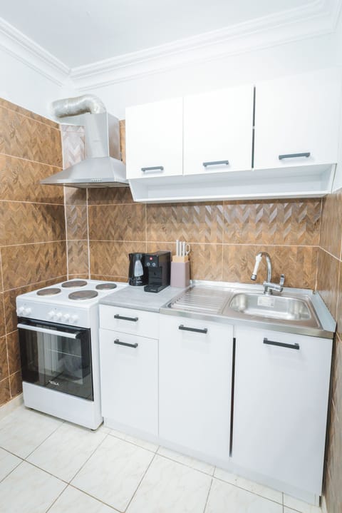 1a774e9f-e2de-4690-a6c2-38f686bacb46