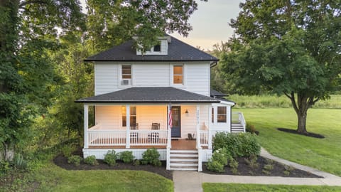 Kick back at this charming country retreat where modern comforts meet peaceful views—your perfect getaway starts the moment you step onto the porch.