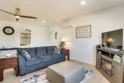Phoenix Vacation Rental | 1BR | 1BA | Step-Free Access | 800 Sq Ft
