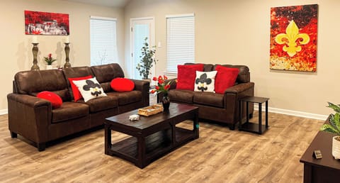 ✨ Why stay with the rest when you can stay with the best?✨ Rent It Like a Saint provides a spectacular hosting experience and works tirelessly to deliver on your expectations. 