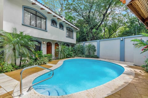 Community Pool: Dive into relaxation, your poolside escape awaits!