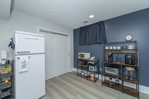 brand new fridge, lots of appliances, microwave, toaster oven, keurig, air fryer