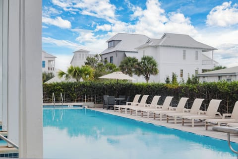 Enjoy the expansive pool.