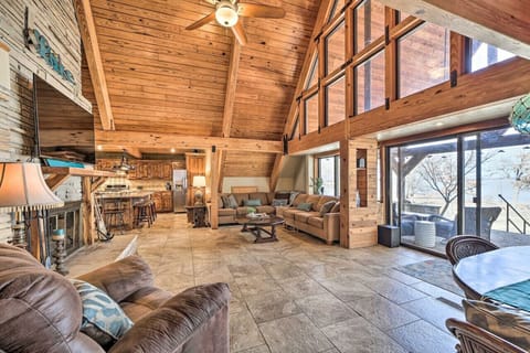 Spacious open concept living room and kitchen