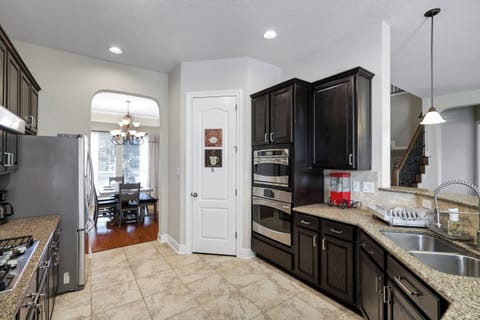 Fridge dispenses water and ice