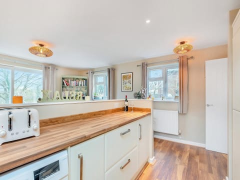 Kitchen | Oaktree Lodge, Coleford