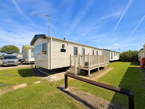 A static caravan at St Osyth Beach &amp; Martello Beach Holiday Park for a relaxing retreat.
