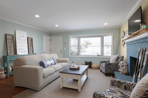 Beautiful home with amazingly finished garage for family entertainment.